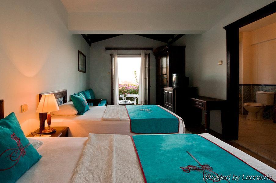 Sunny Garden Nilufer Hotel Turgutreis Exterior foto