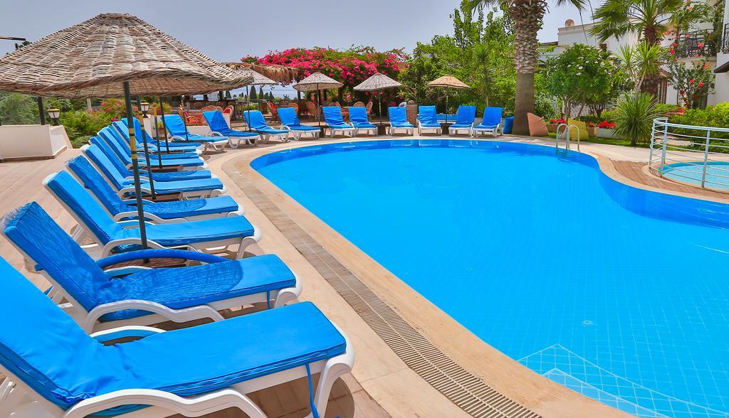 Sunny Garden Nilufer Hotel Turgutreis Exterior foto