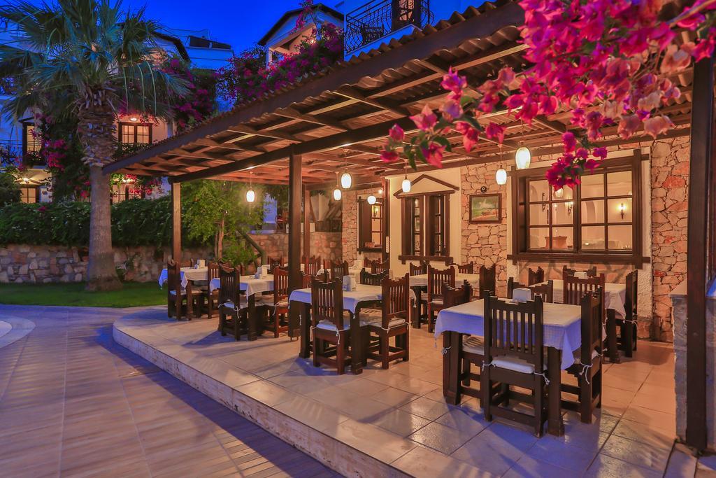 Sunny Garden Nilufer Hotel Turgutreis Exterior foto